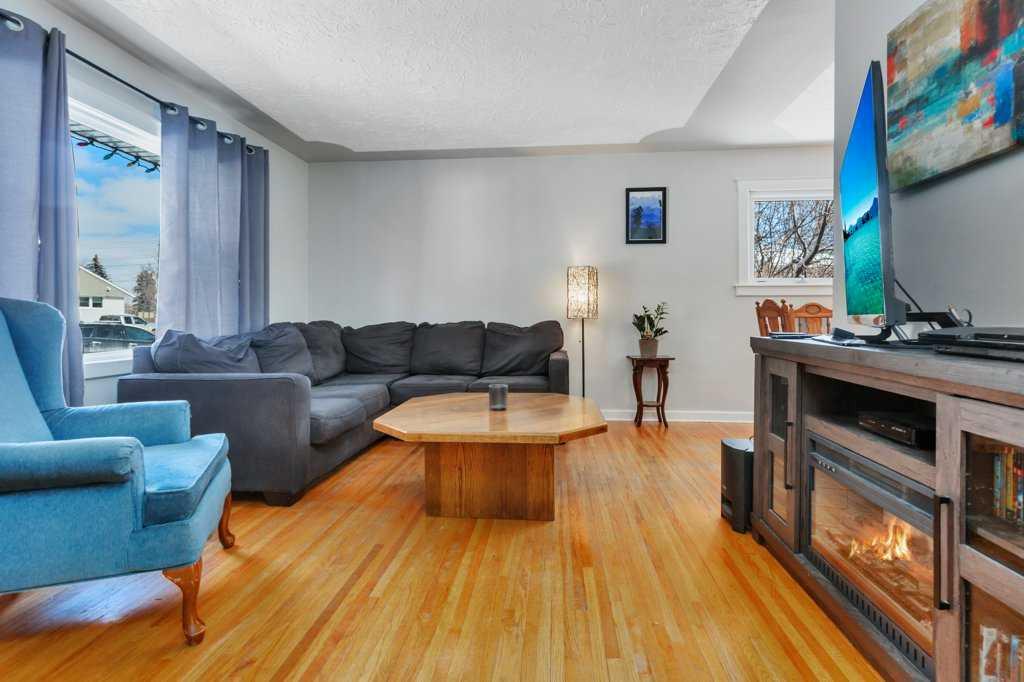 Additional image 4 of 3601 41 Avenue, Red Deer, AB, T4N 2X7