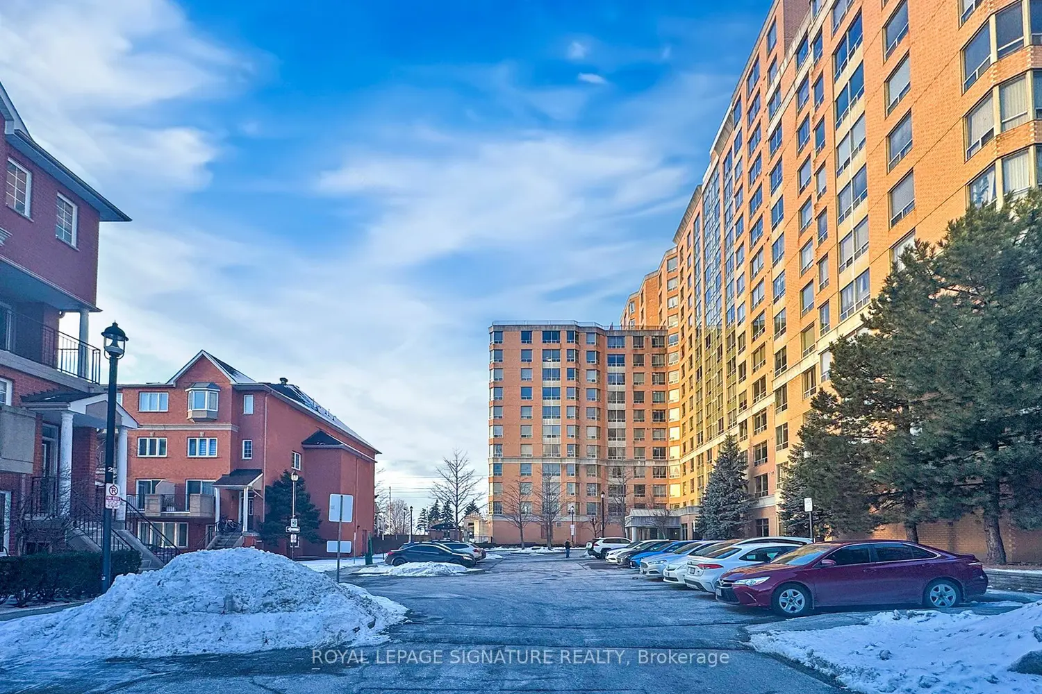 1883 Mcnicoll Avenue 801