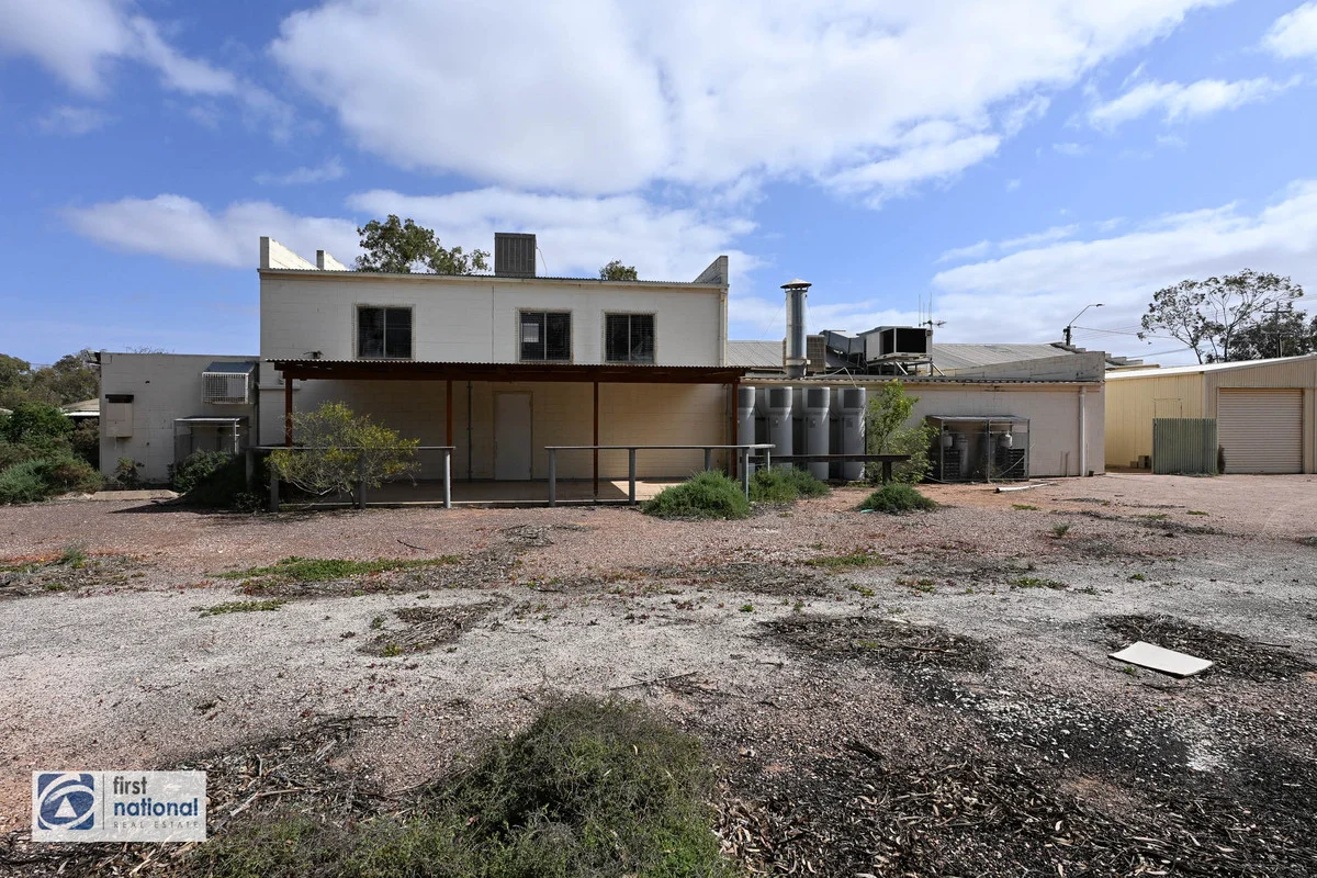 Additional image 41 of 52 Main Street, Port Augusta SA 5700