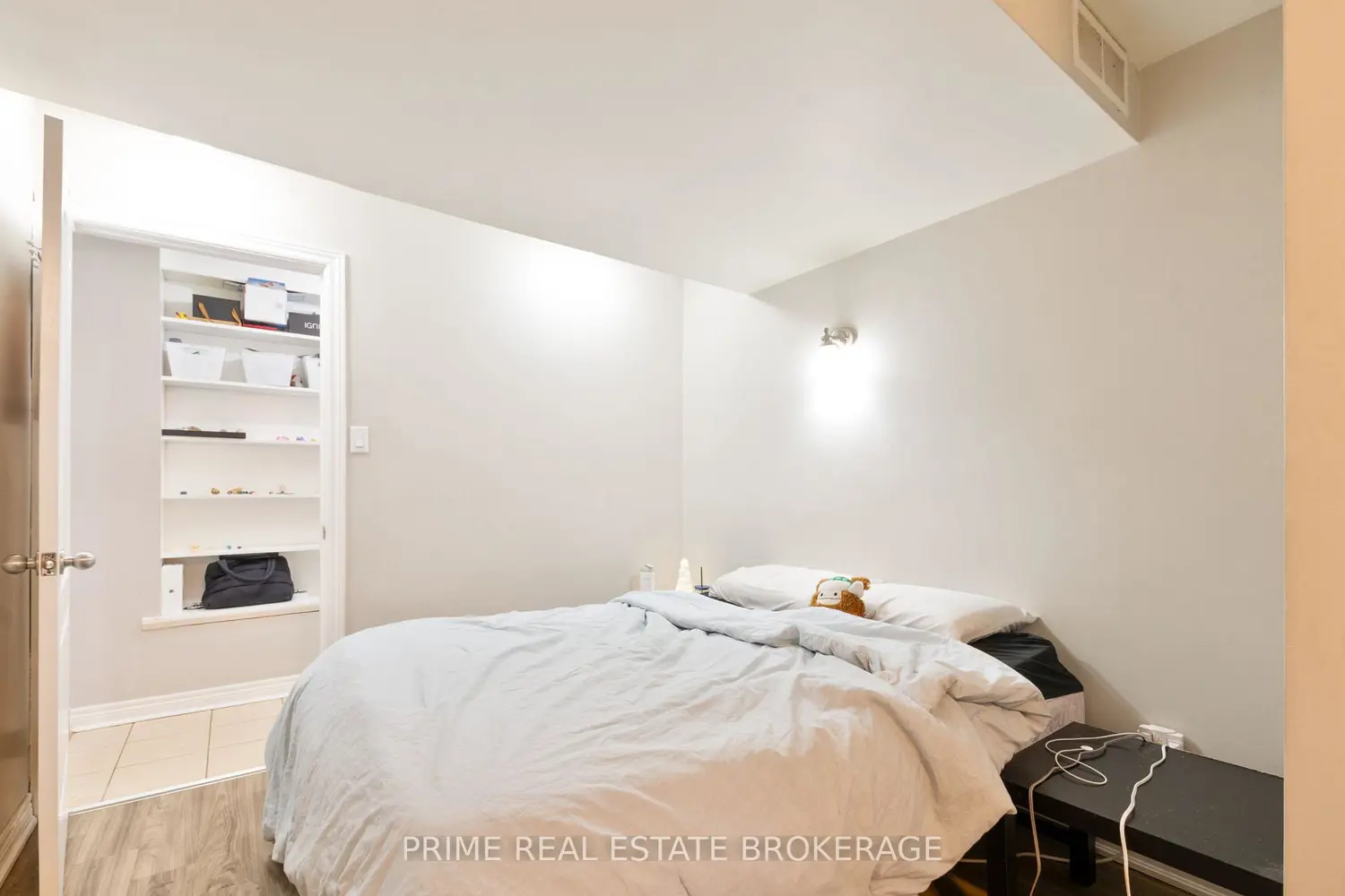 Additional image 12 of 142 John Street