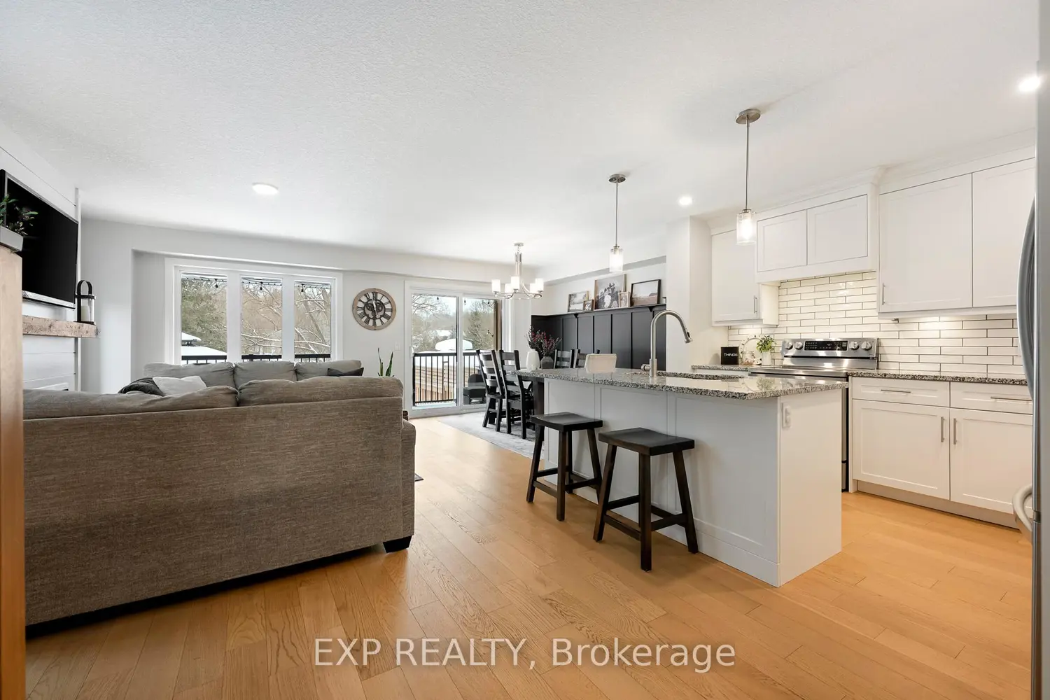 Additional image 6 of 745 Waterloo Street