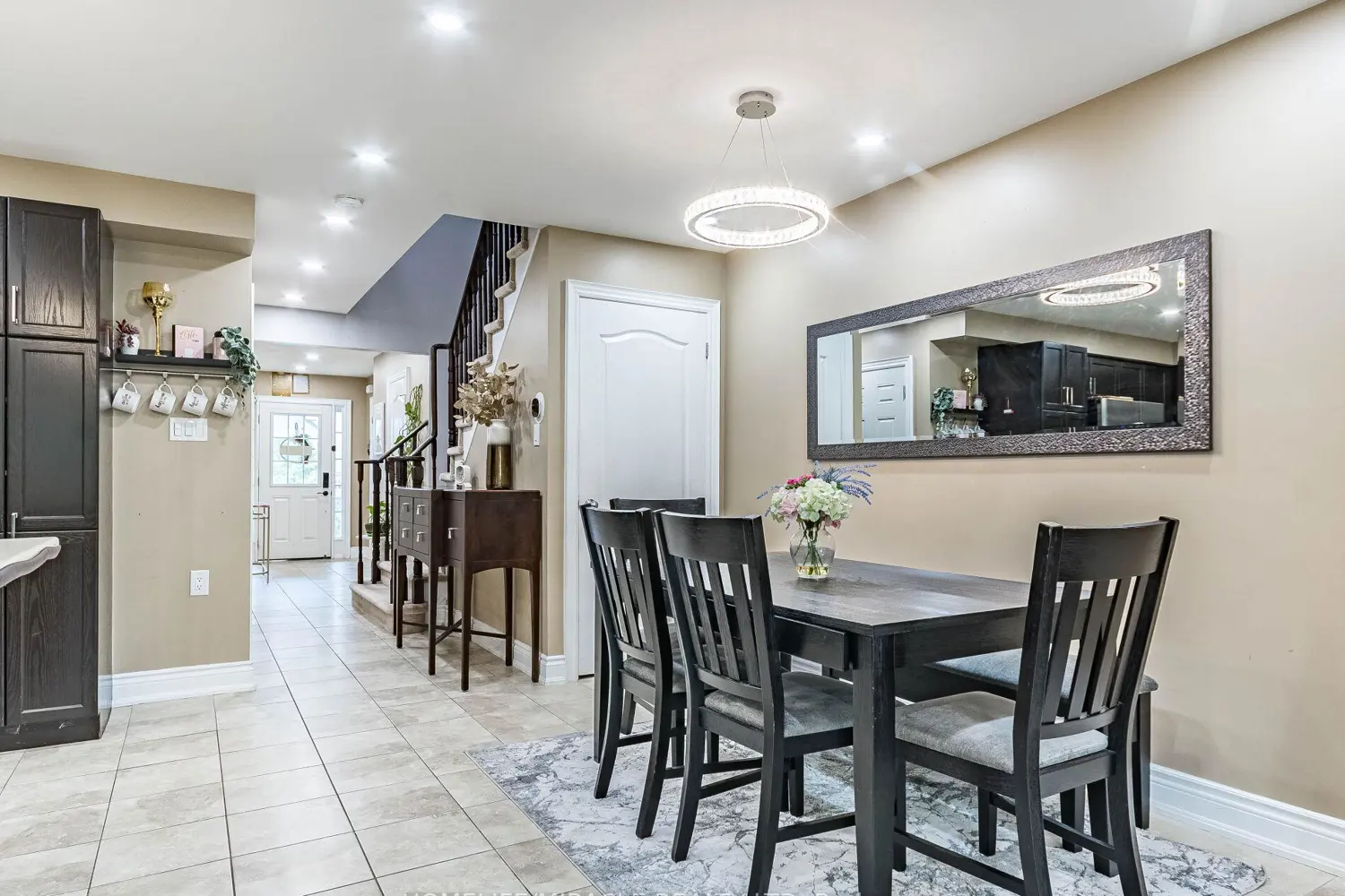 Additional image 5 of 1035 Victoria Road 143