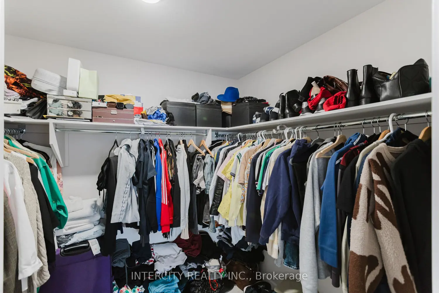 Additional image 16 of 124 Hackamore Crescent