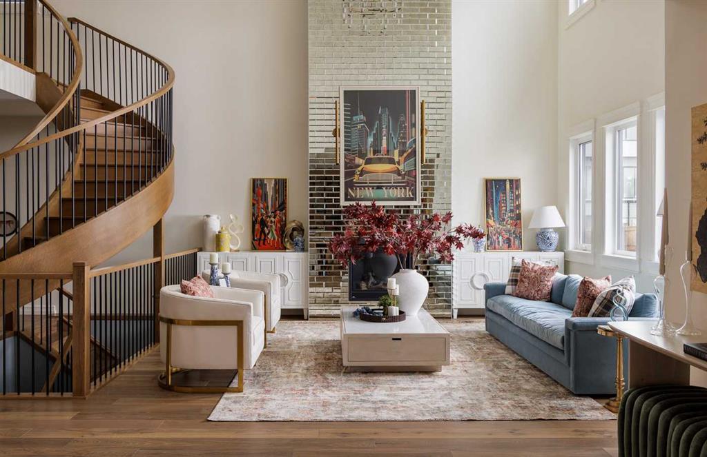 Additional image 2 of 356 Greenwich Drive NW, Calgary, AB, T3B 6P4