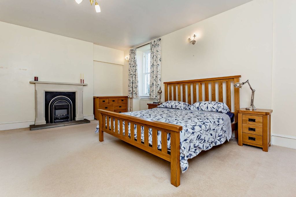 Additional image 28 of 6 bed semi-detached house for saleLadies Walk, Inverness, Highland IV2