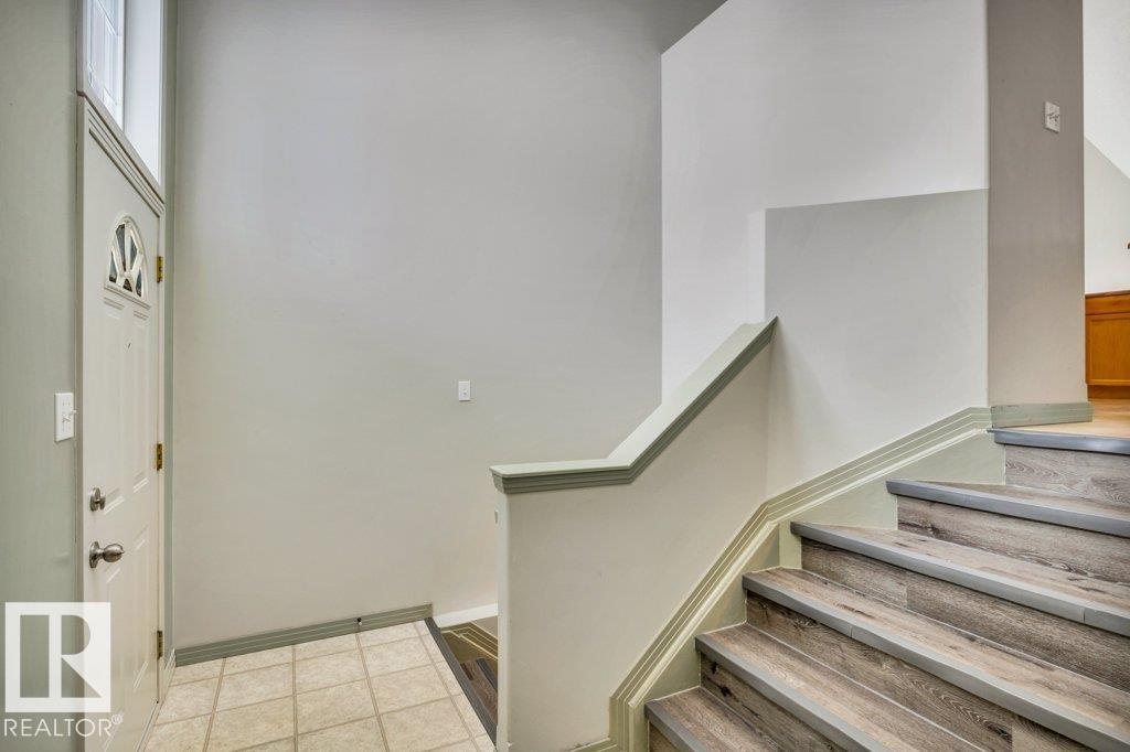 Additional image 4 of 902 Graham Wynd NW, Edmonton, AB, T5T6L5