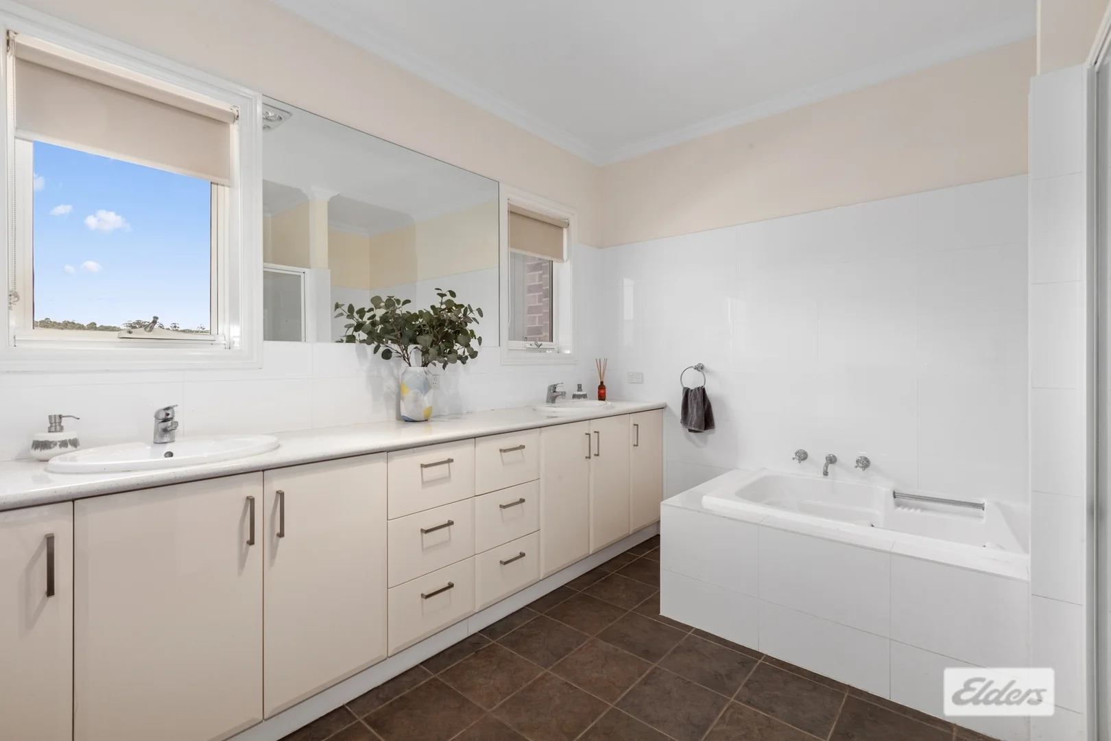 Additional image 15 of 179 Fairfield Lane, Darraweit Guim VIC 3756