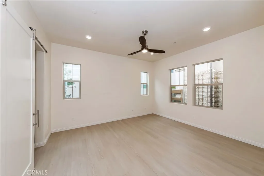 Additional image 16 of 191 Frame, Irvine, CA 92618