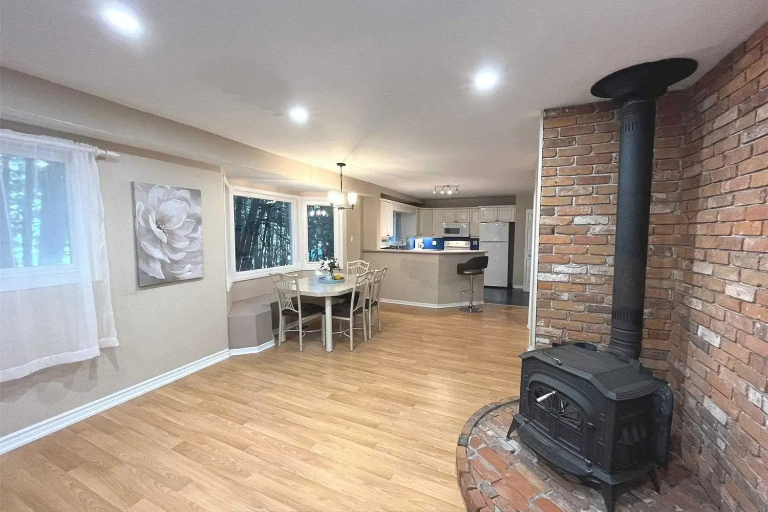 Additional image 6 of 4 Sunshine Mountain Drive