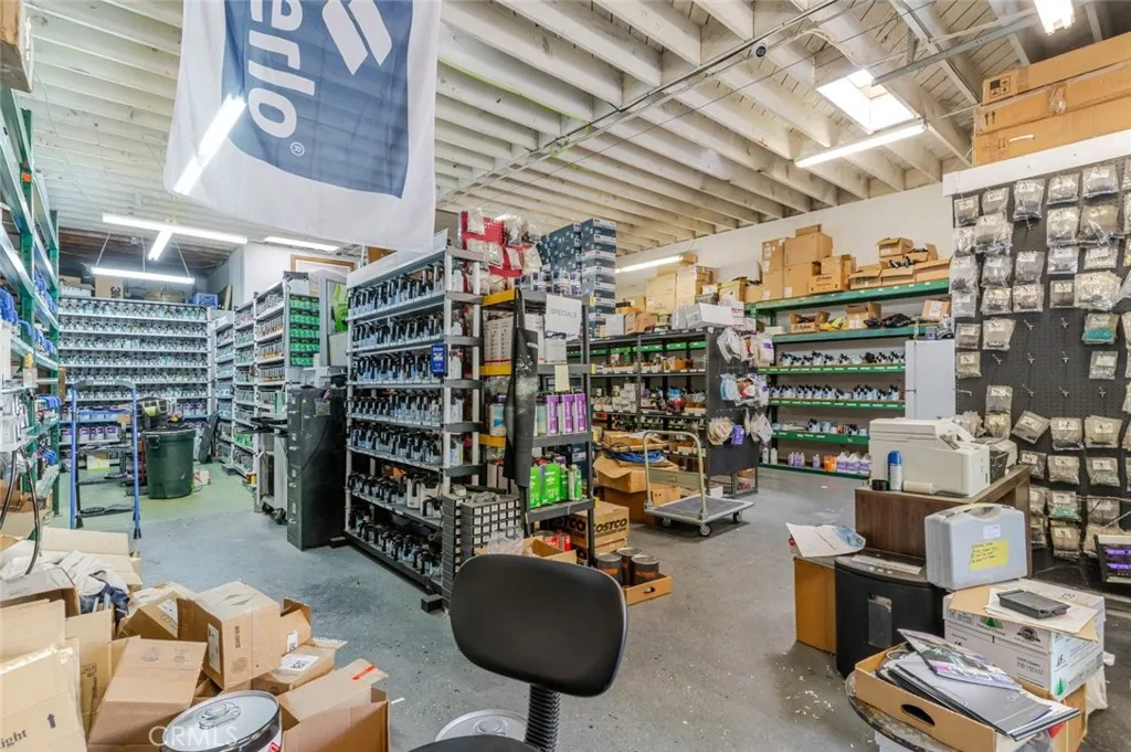 Additional image 5 of 7516 San Fernando Road, Sun Valley, CA 91352