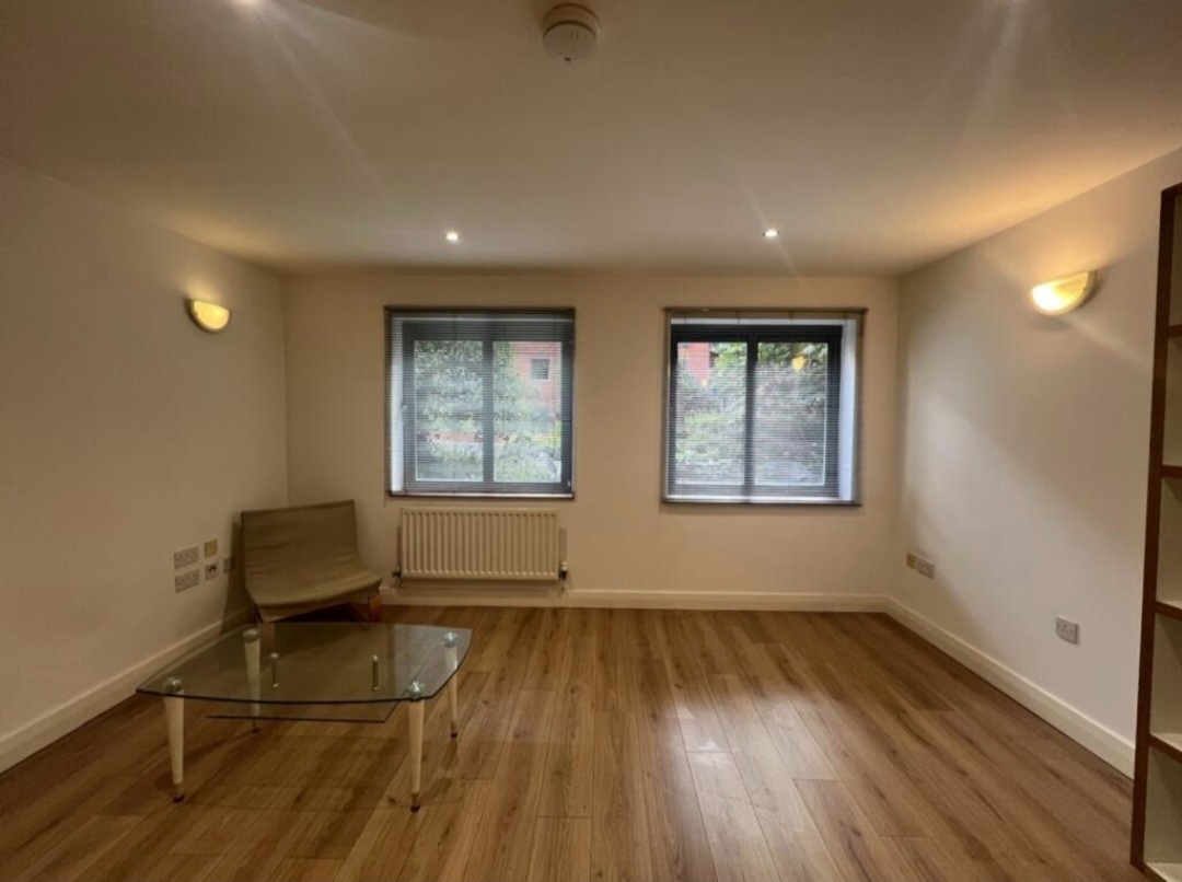 Additional image 4 of 2 Bed Flat, Lake House, M15, N1 7GU