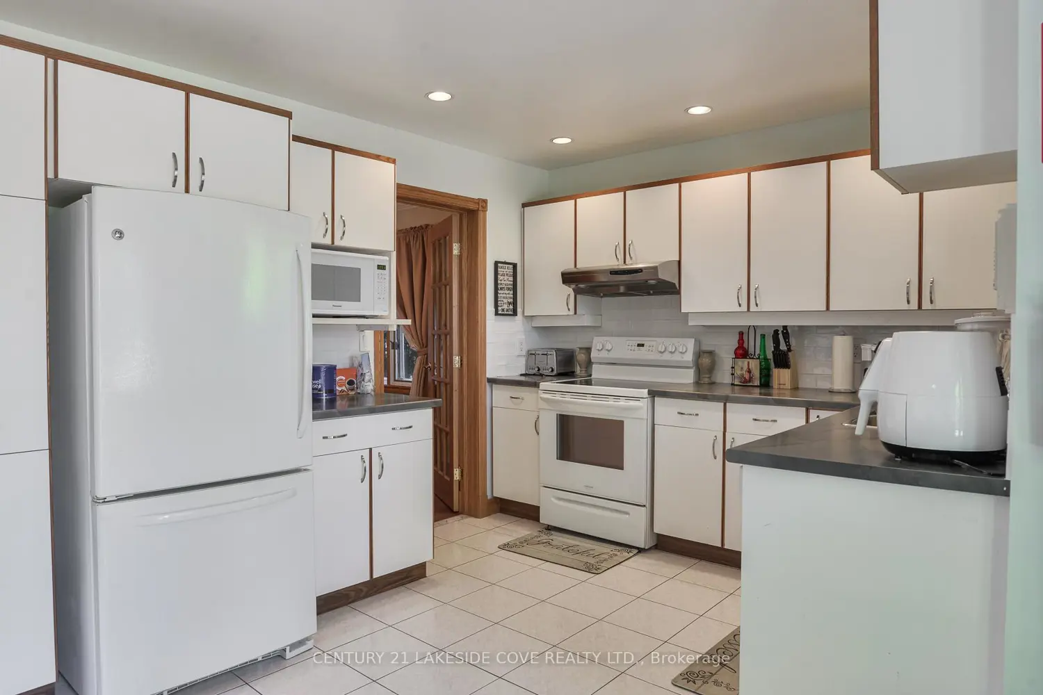 Additional image 5 of 40 Ridge Avenue