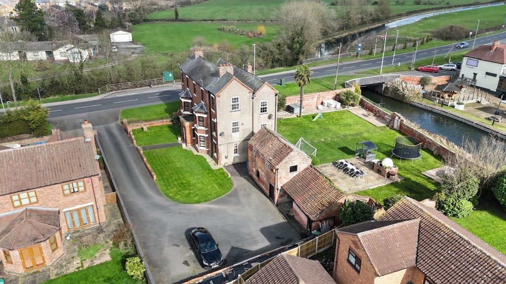 Additional image 34 of 7 bed detached house for sale94, Welham Road, Retford DN22