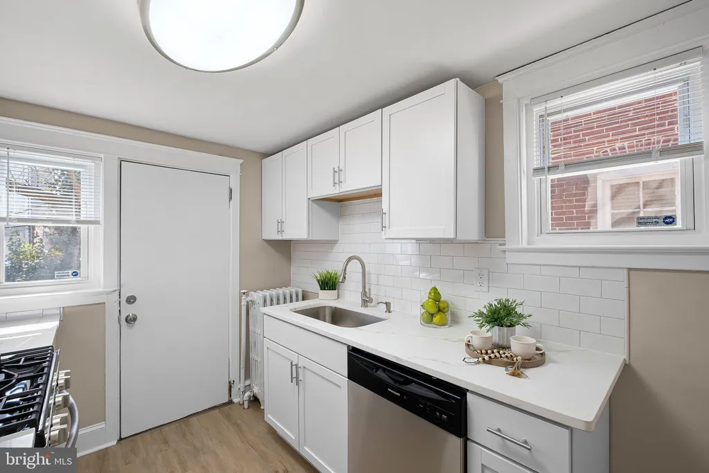 Additional image 9 of 2708 Thompson Place, Wilmington, DE 19802