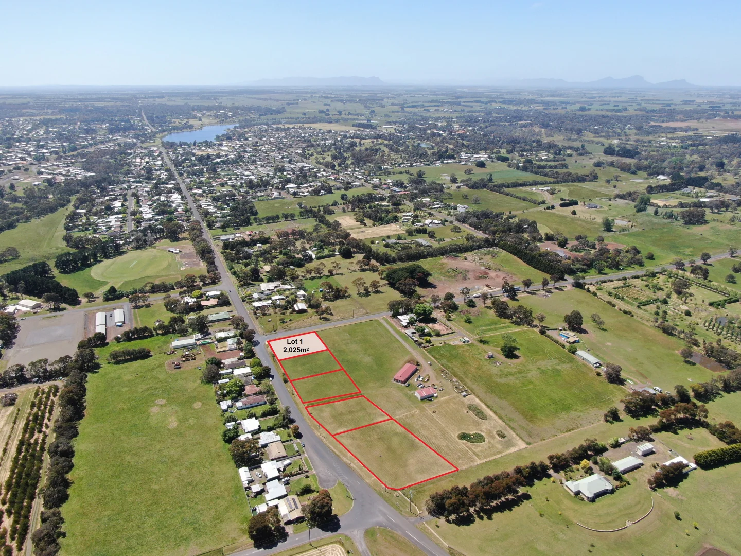 Additional image 5 of 1/2-14 Petschels Lane, Hamilton VIC 3300