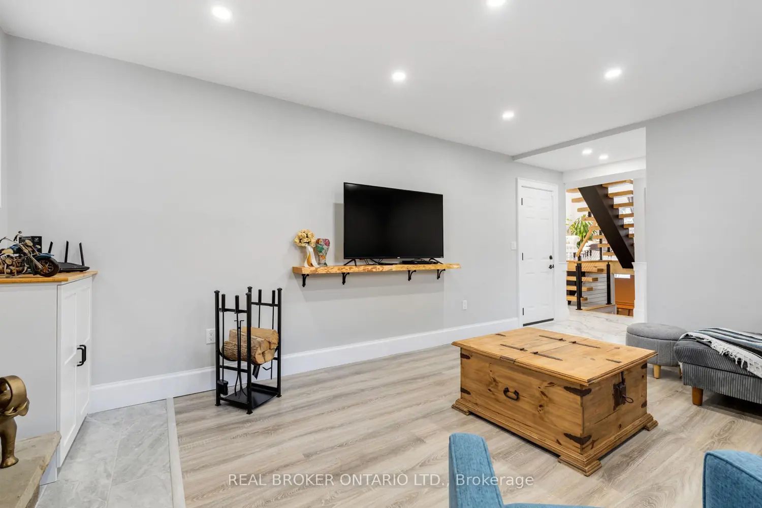 Additional image 6 of 13 Pine Tree Crescent