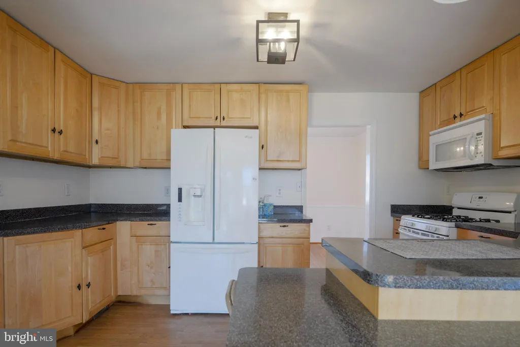 Additional image 6 of 224 Waverly Road, Talleyville, DE 19803