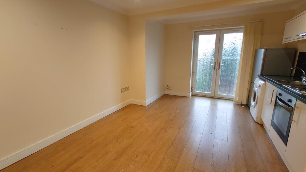 Additional image 3 of York House, Stratford Road, Hall Green, B28 8BG