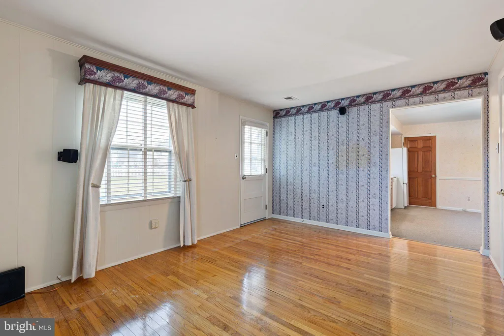 Additional image 16 of 410 Woodlawn Avenue, Newark, DE 19711