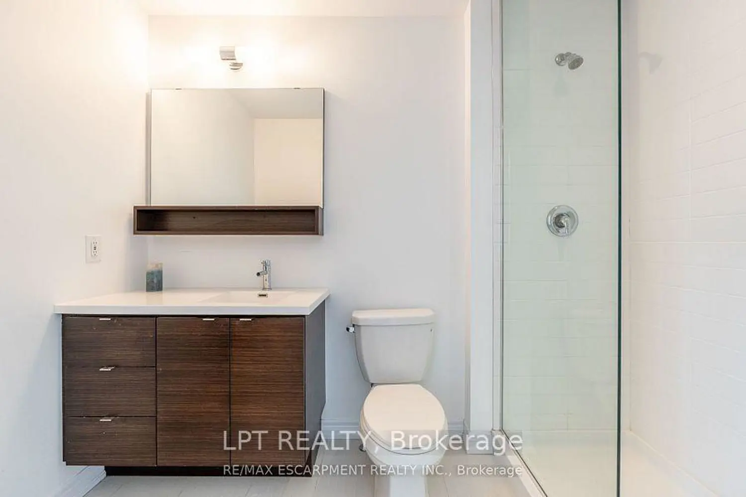 Additional image 19 of 16 Place Polonaise Drive Place Polonaise Drive