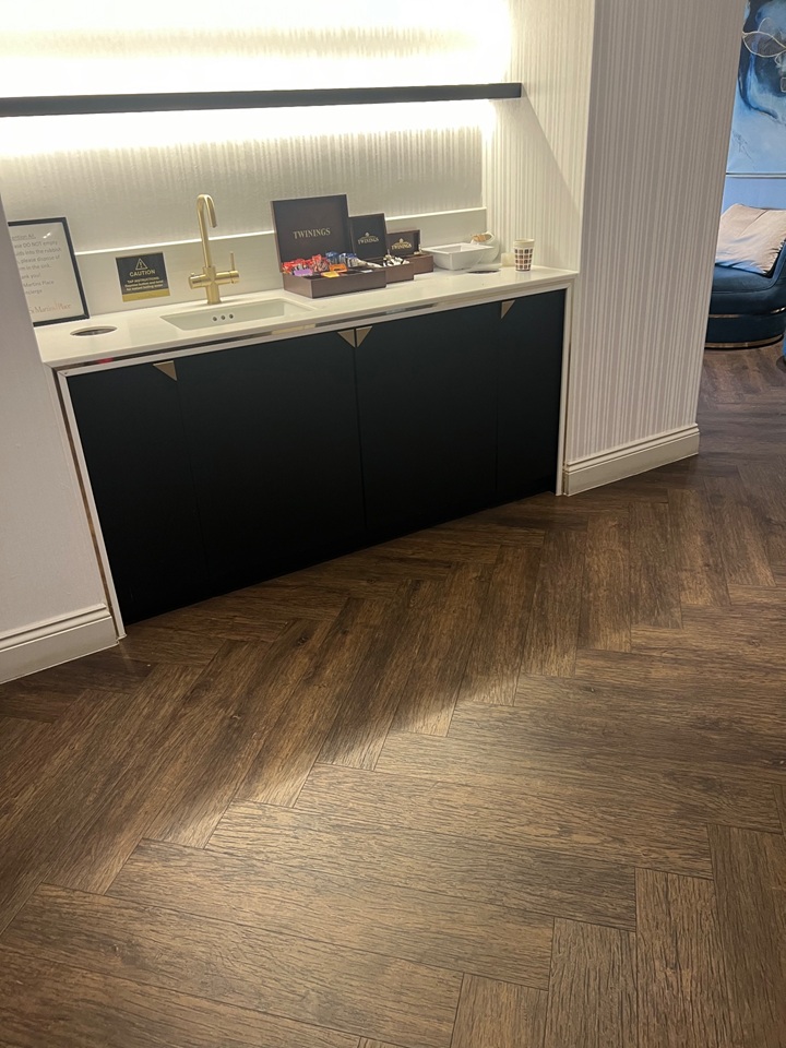 1 Bed Flat, St Martin's Place, B15, N1 7GU