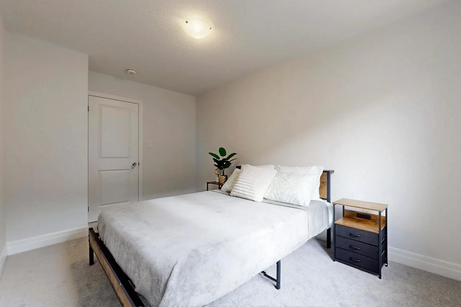 Additional image 15 of 23 Rosanne Circle