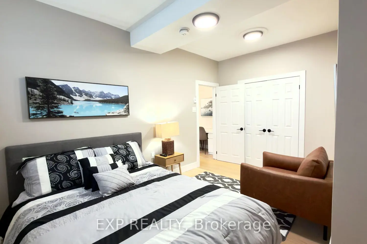 Additional image 7 of 1515 Dufferin Street