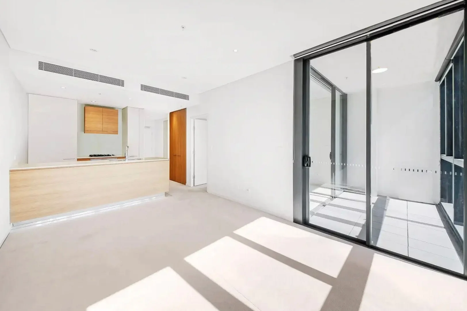 UNIT 1423/45 MACQUARIE STREET, Parramatta NSW 2150