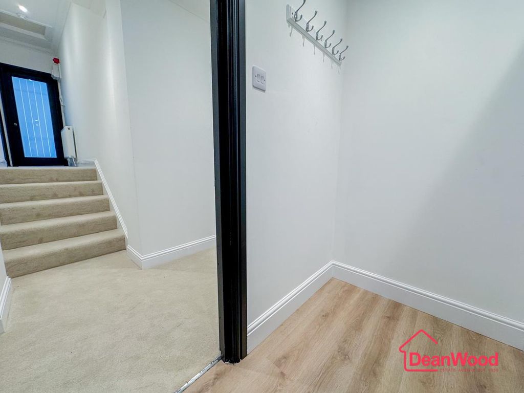 Additional image 18 of 2 bed flat for saleApartment 2, 18 Derby Square, Douglas, Isle Of Man IM1