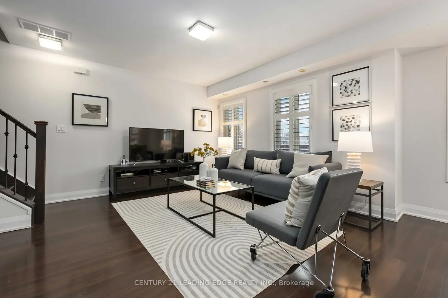 Additional image 7 of 326 John Street 285