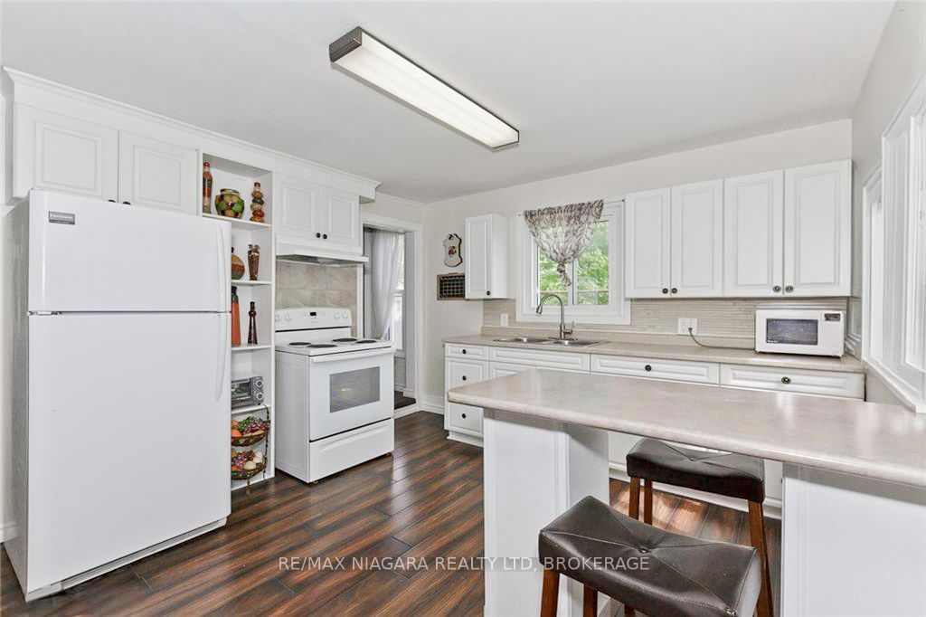 Additional image 3 of 144 Burgar Street, Welland, ON, L3B 2S8