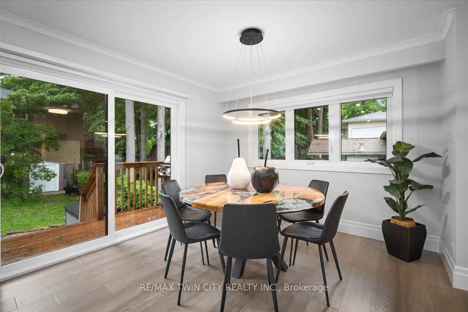 Additional image 3 of 162 Greenbrook Drive