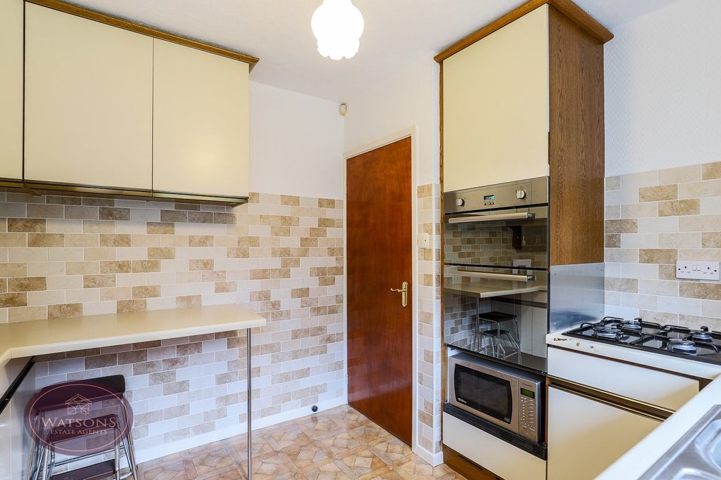 Additional image 7 of 3 bed semi-detached house for saleNightingale Close, Nuthall, Nottingham NG16