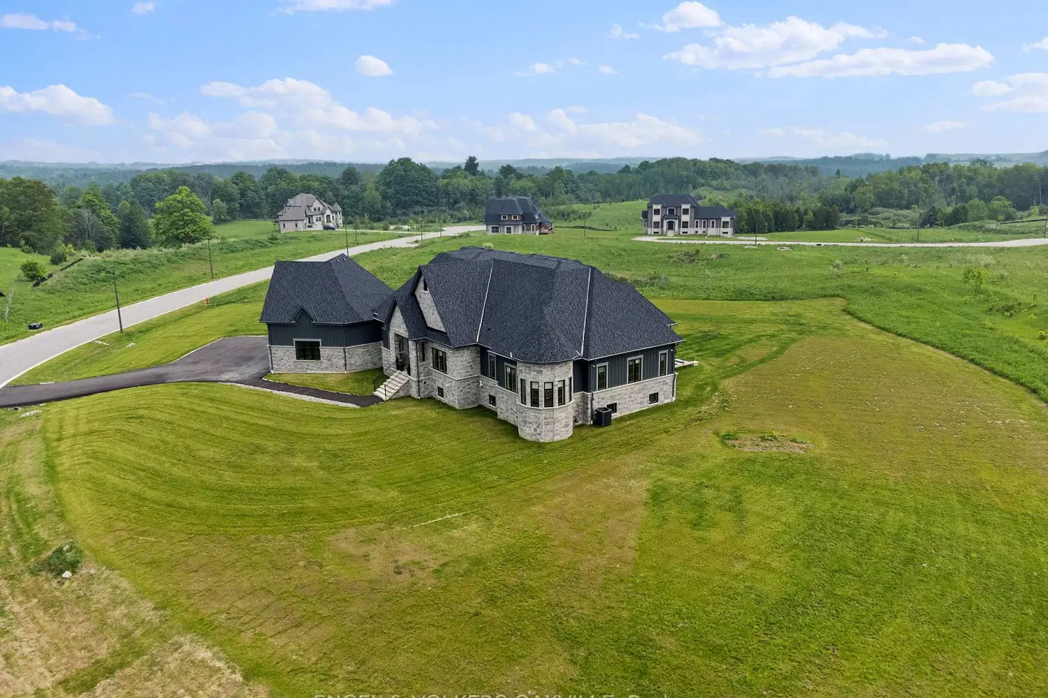 Additional image 19 of 91 Logan Road