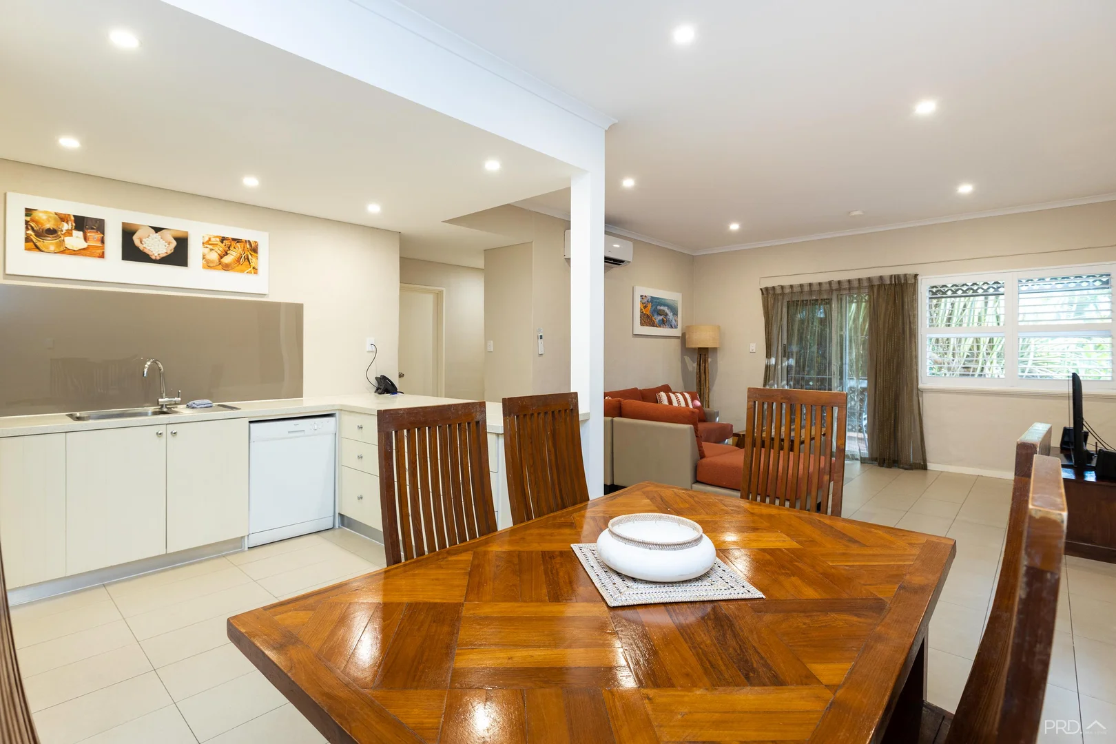 24/6 Challenor Drive, Cable Beach WA 6726 photo 3