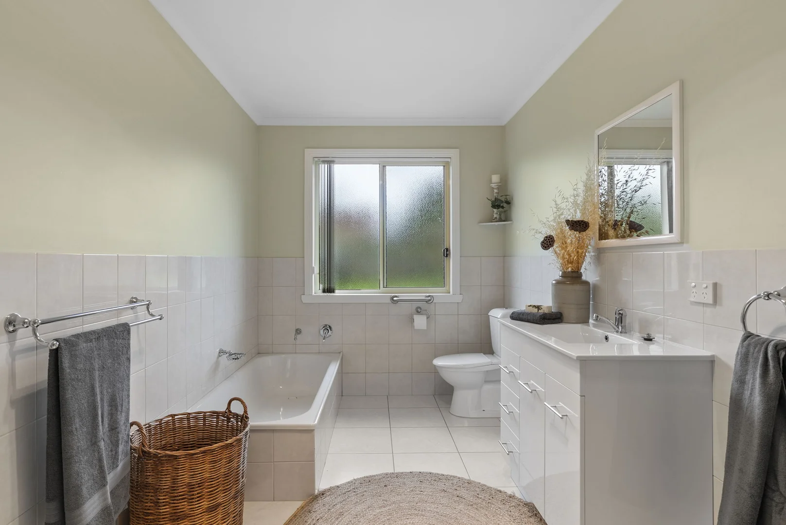 Additional image 12 of 15-17 Ellenor Street, Scottsdale TAS 7260