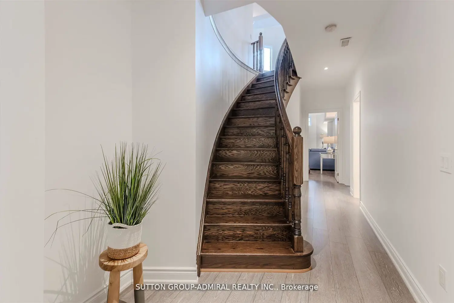 Additional image 15 of 23 Samson Trail