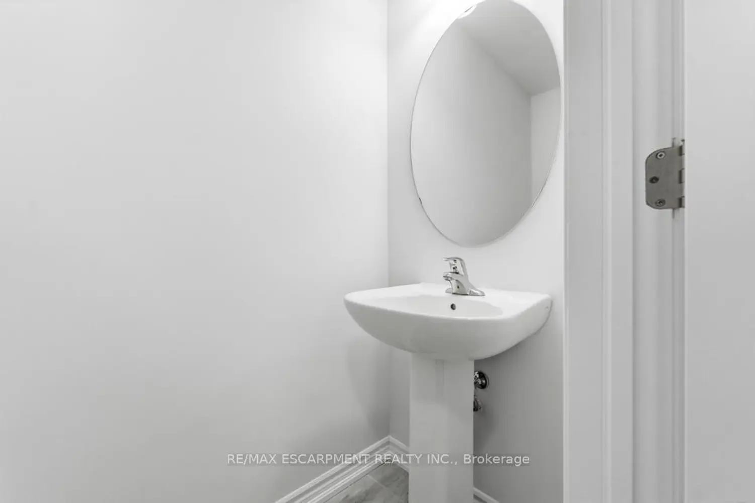 Additional image 6 of 9 Admiral Road