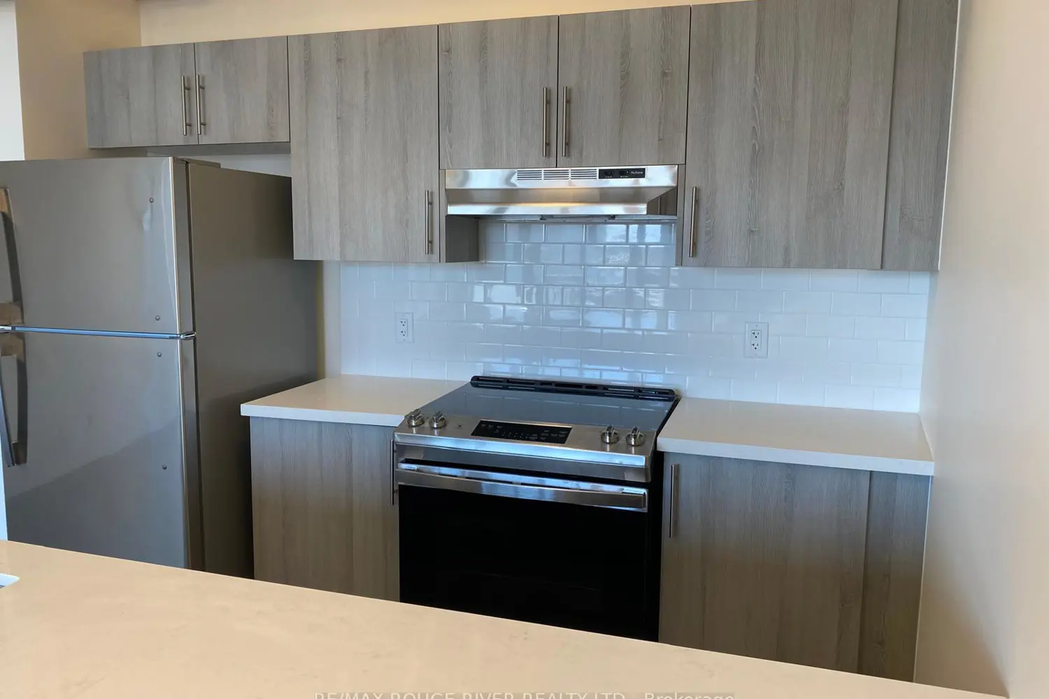 Additional image 7 of 121 King Street 408