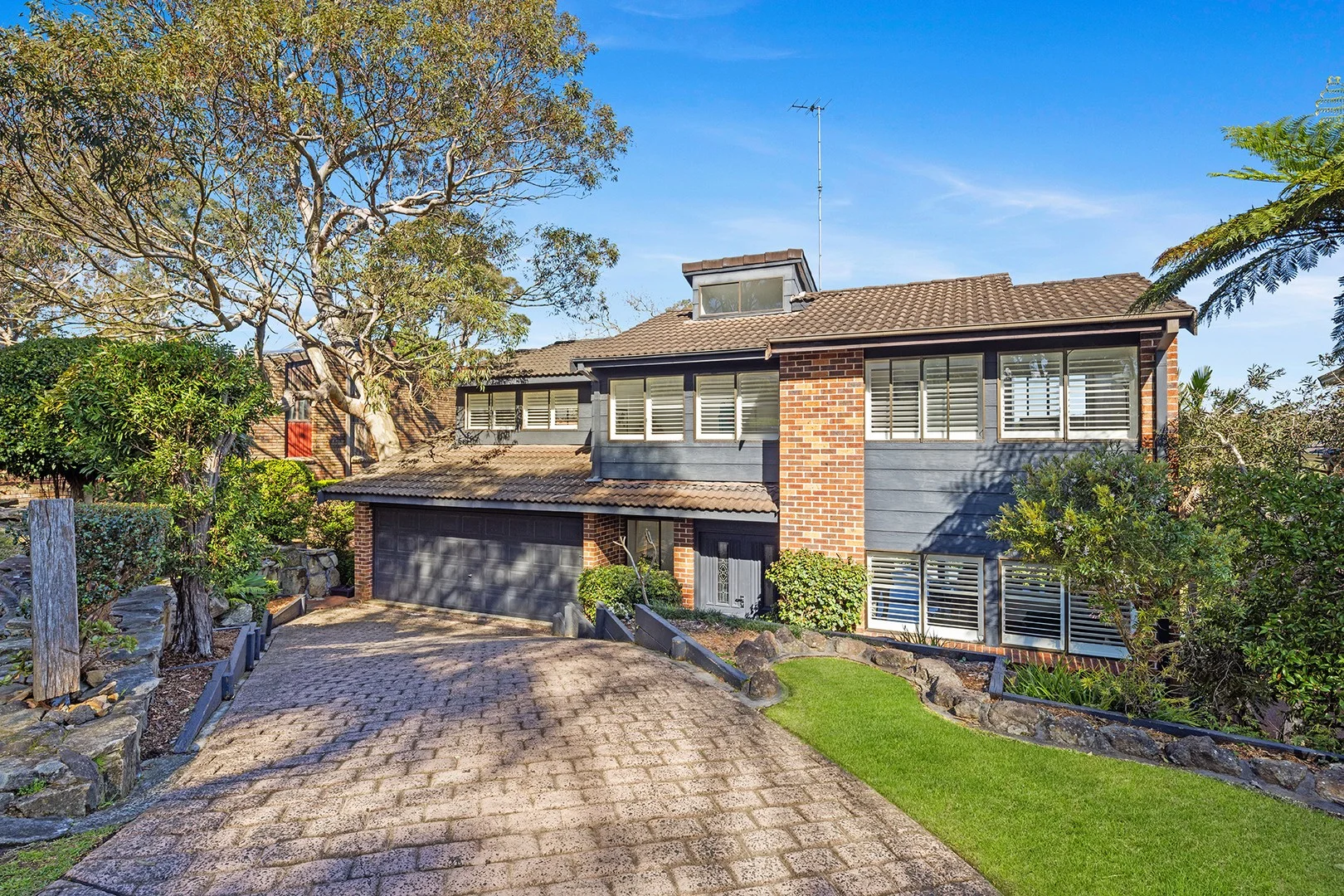 6 Valley Way, Gymea Bay NSW 2227