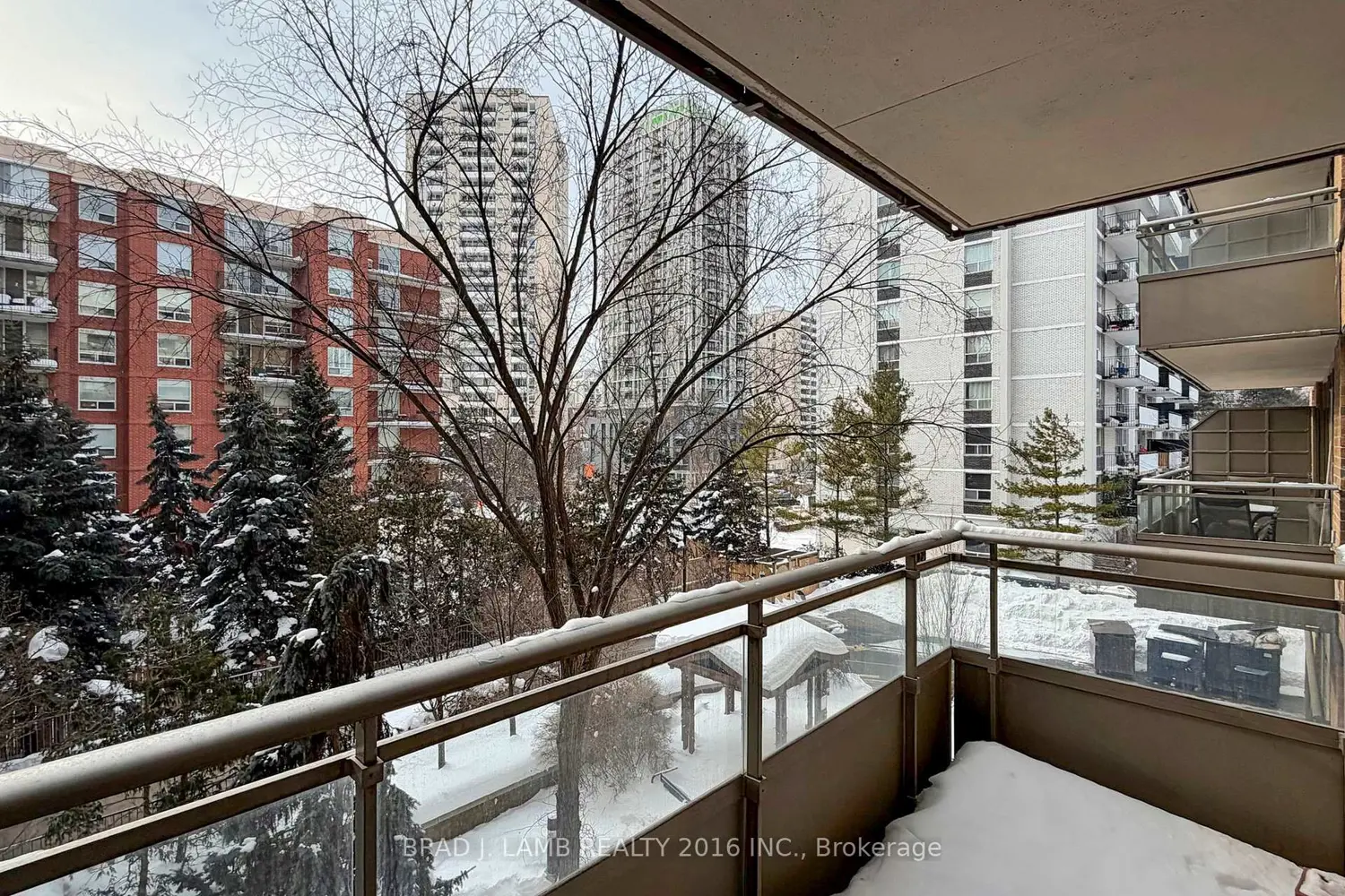 Additional image 14 of 245 Davisville Avenue 302
