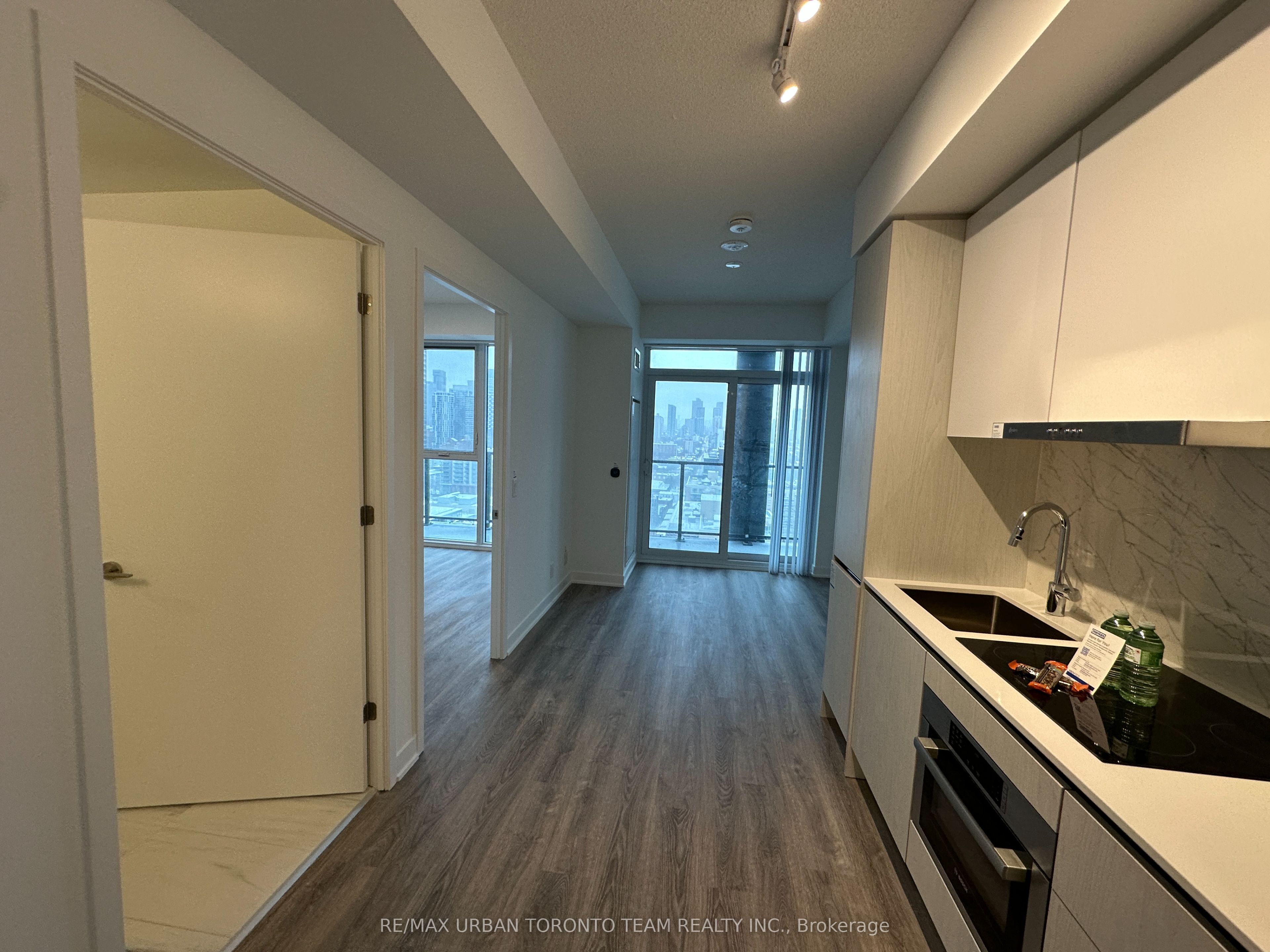 Additional image 2 of 2715-180 Front Street E, Toronto, ON, M5A 0K9