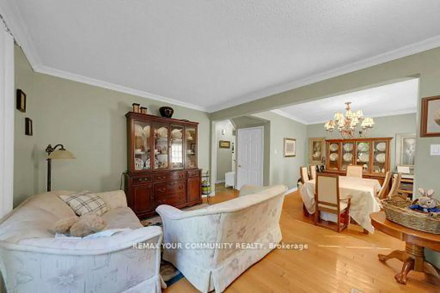 Additional image 8 of 44 Beaverdale Crescent