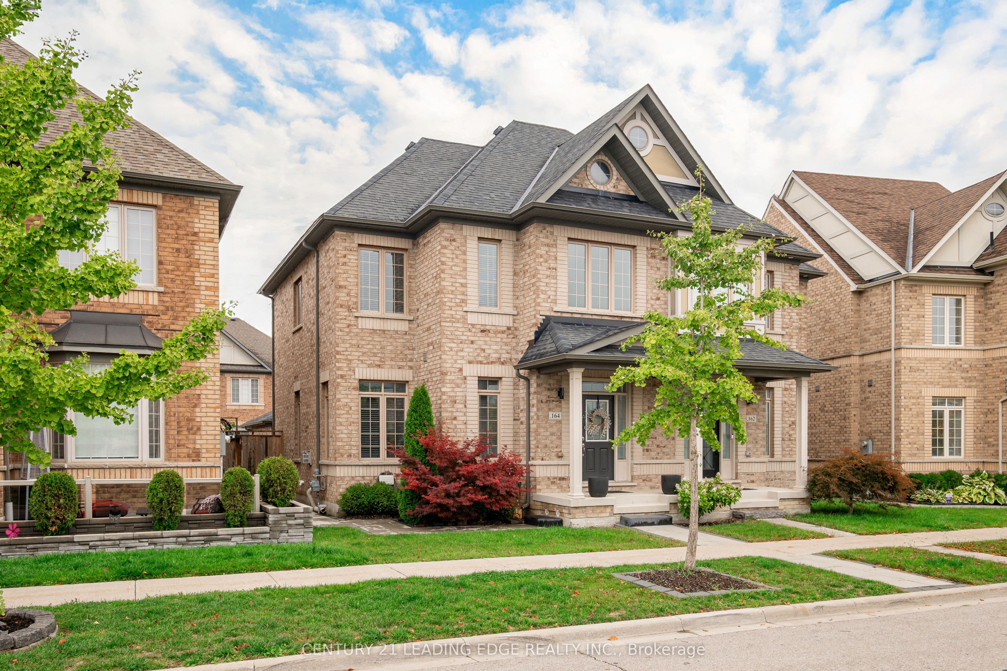 164 Moody Drive, Vaughan, ON, L4H 3Z4