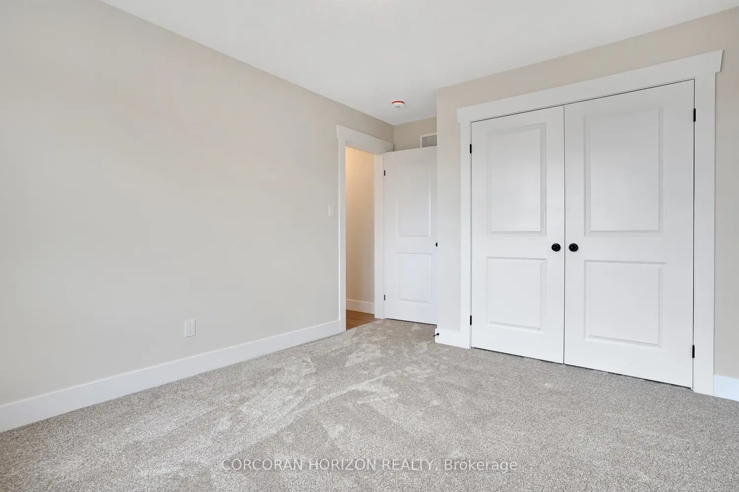 Additional image 12 of 24 Moon Crescent