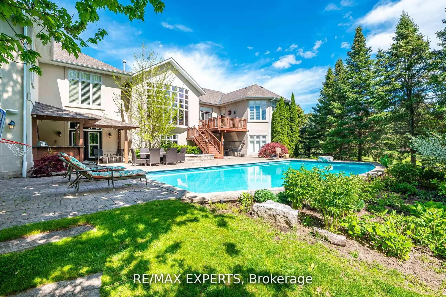 Additional image 18 of 8 Alm Court