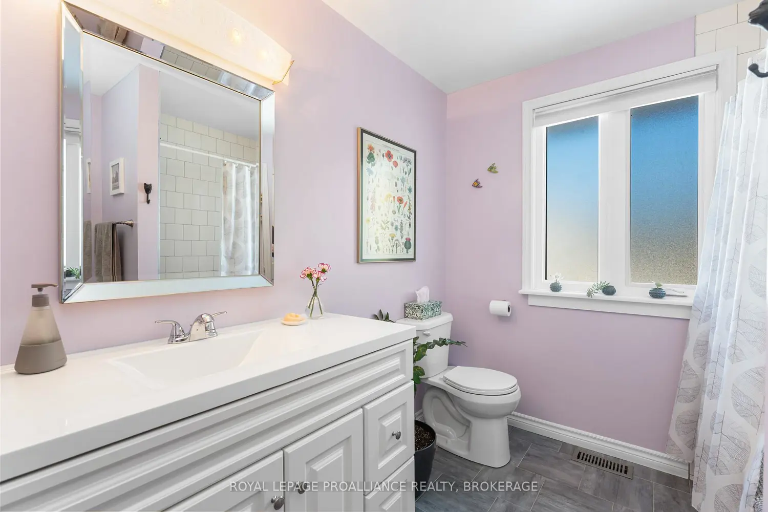 Additional image 13 of 812 Hillside Drive