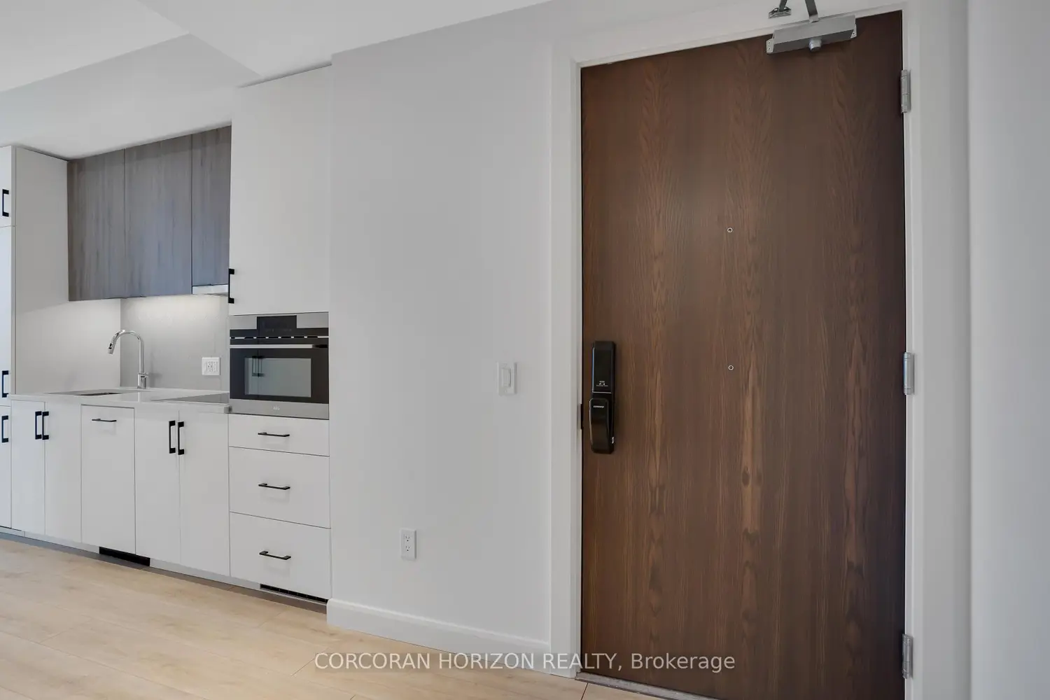 Additional image 6 of 741 King Street 313