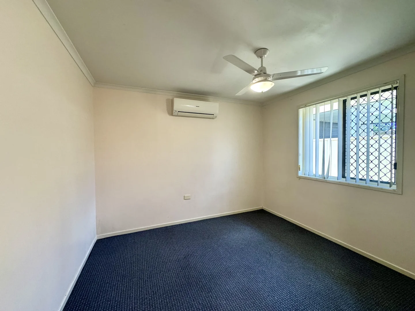 Additional image 12 of 44 YEATES Street, Moranbah QLD 4744
