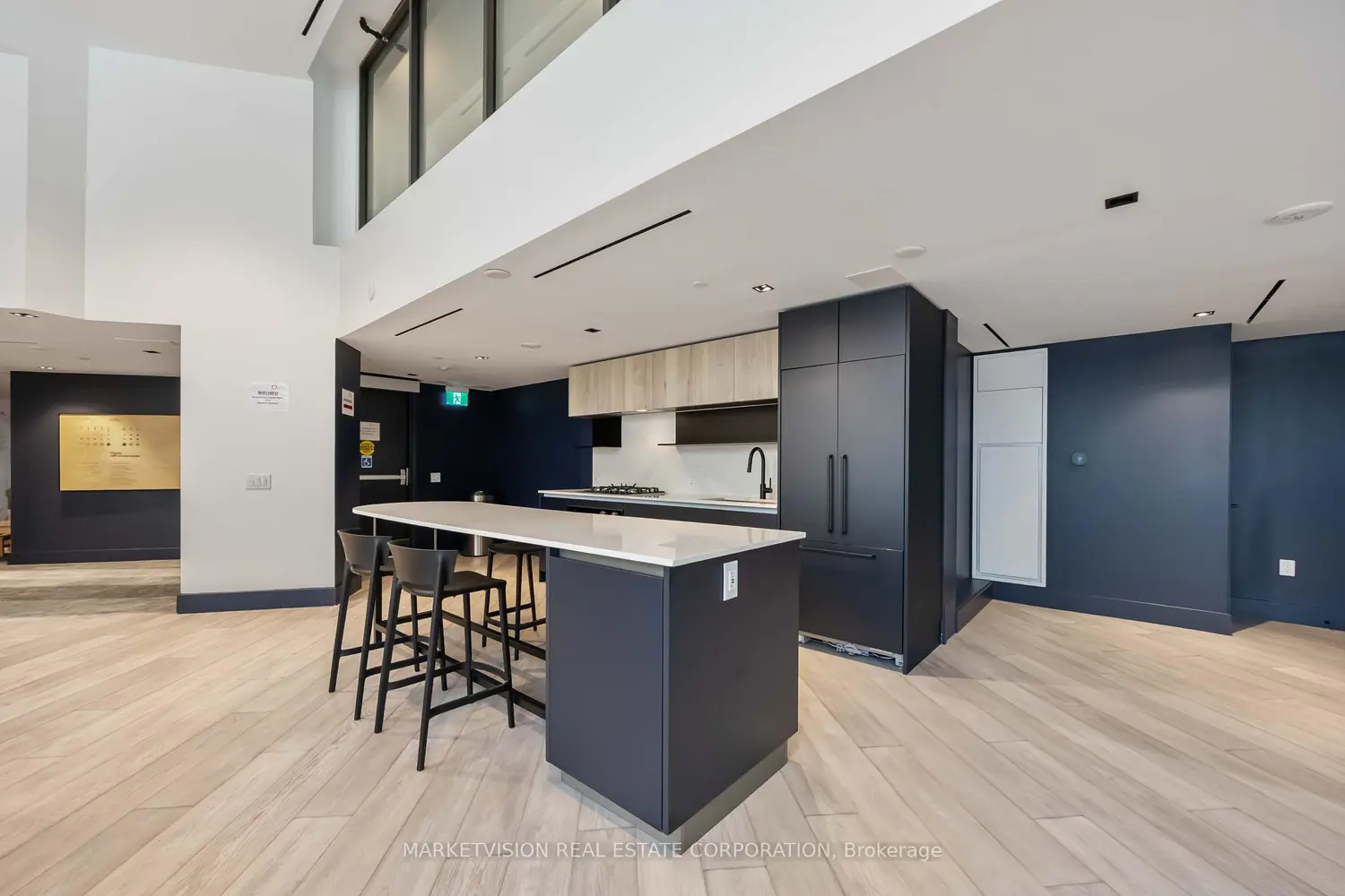 Additional image 14 of 2625 Dundas Street 414